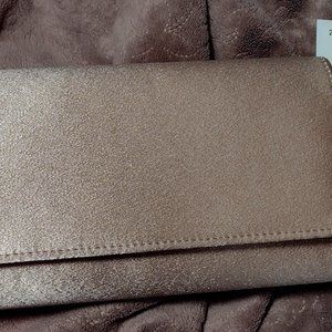 Gold La Regale Clutch